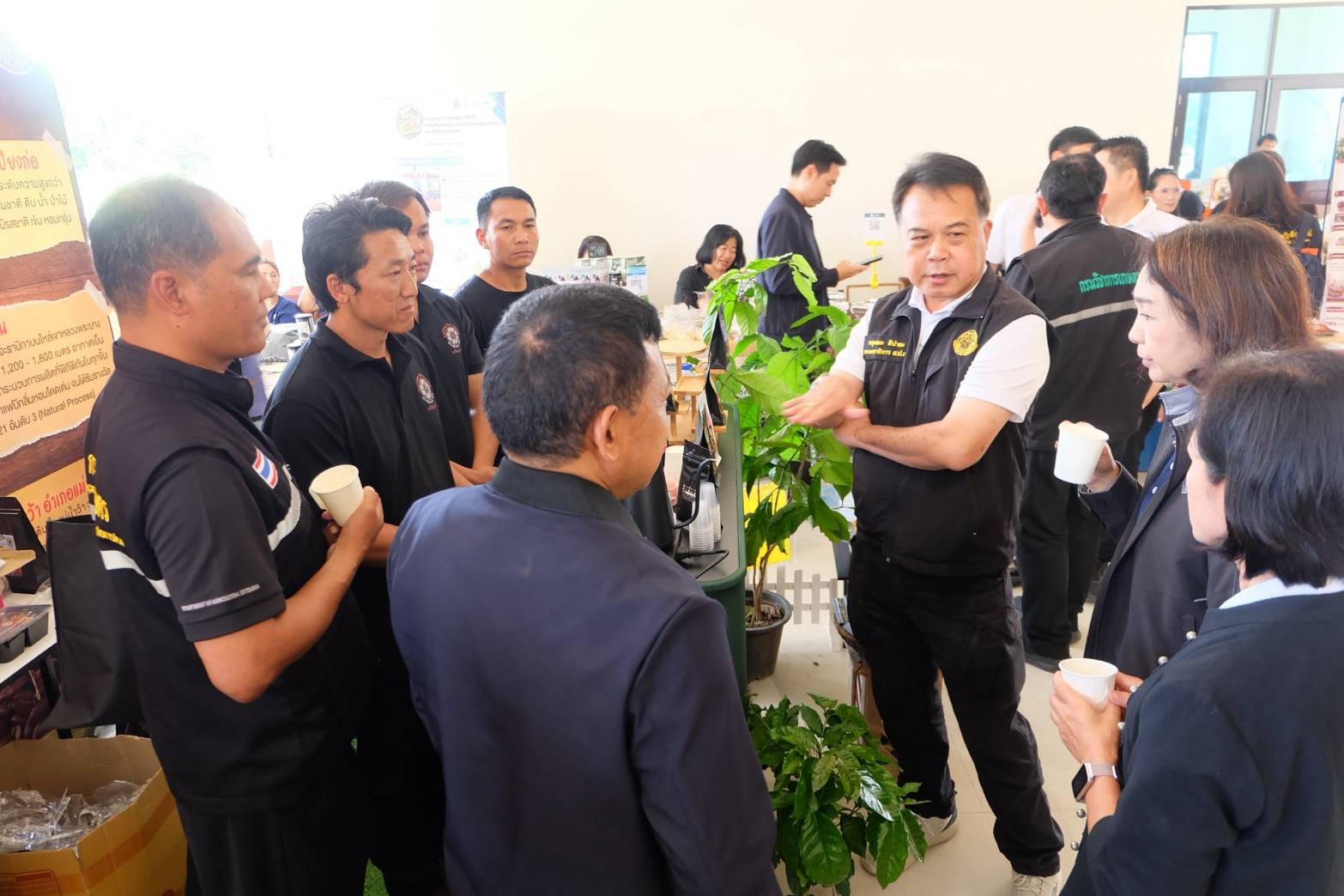title - รองเลขาธิการ ส.ป.ก. ร่วมคณะ รมช.กษ. ลุยเชียงราย ขับเคลื่อนนวัตกรรมเกษตรรับมือการเปลี่ยนแปลงสภาพภูมิอากาศ